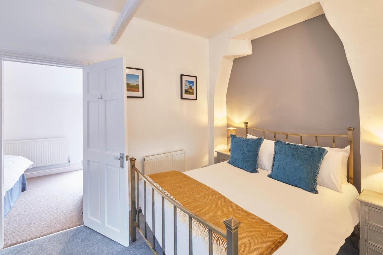 Host & Stay - Dove Grey, 25 West End Kirkbymoorside Exterior foto